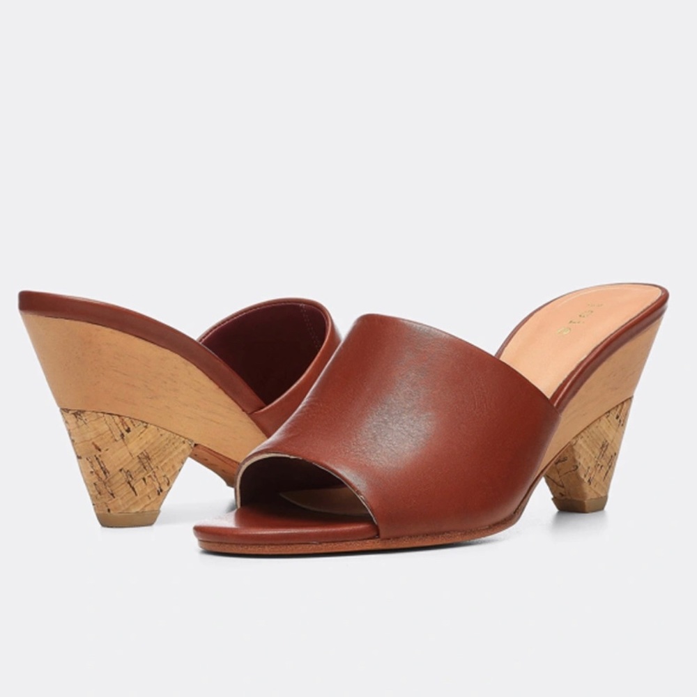** j o i e ** DIAMOND MULE SANDAL